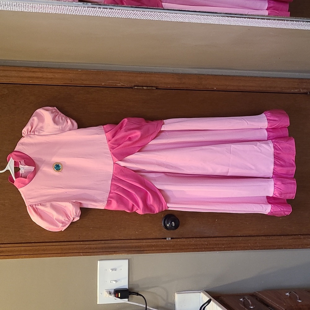 Princess Peach Costume